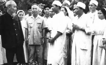 Chủ tịch Hồ Chí Minh: 