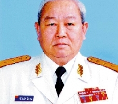 Đồng chí Lê Văn Dũng