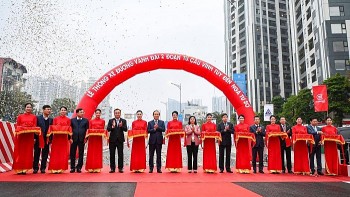 Hà Nội thông xe tuyến đường vành đai 2 sau 4 năm thi công