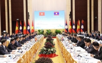 Thủ tướng đồng chủ trì Kỳ họp 45 Ủy ban liên Chính phủ Việt Nam-Lào