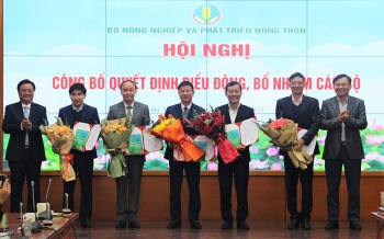 Bộ Nông nghiệp công bố điều động cán bộ thuộc Bộ