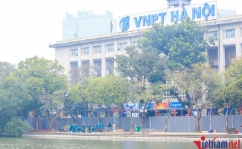 Bên trong trận địa bắn pháo hoa đêm Giao thừa ở Hà Nội