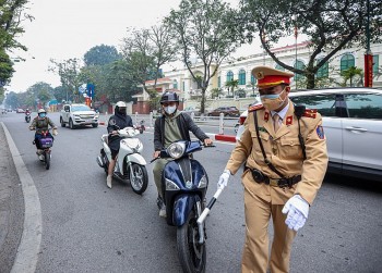 Phạt 6 tỷ 453 triệu đồng với 3.300 trường hợp vi phạm an toàn giao thông trong ngày mùng 4 Tết