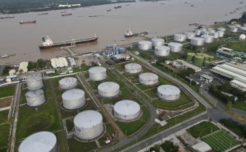 Việt Nam chi gần 9 tỷ USD nhập khẩu xăng dầu