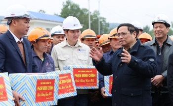 Thủ tướng kiểm tra, đôn đốc các dự án cao tốc Bắc-Nam