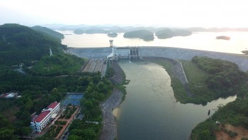 Công ty Cổ phần Thủy điện Thác Bà thực hiện xả nước đợt 1 phục vụ gieo cấy vụ lúa Xuân 2023