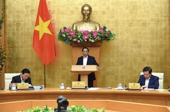 Thực hiện nhất quán mục tiêu giữ vững ổn định kinh tế vĩ mô, kiểm soát lạm phát, thúc đẩy tăng trưởng