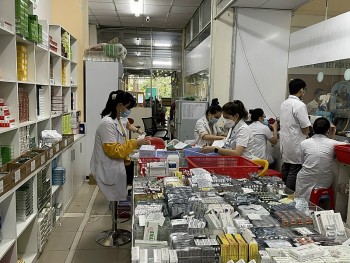 Nhiều quy định trong Luật Dược gây khó khăn cho việc đấu thầu, mua sắm thuốc