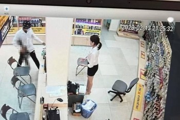 Bắt đối tượng dùng súng cướp cửa hàng Thế giới di động tại Vĩnh Phúc