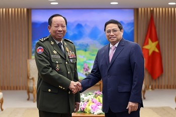 Thủ tướng Phạm Minh Chính tiếp Phó Thủ tướng Chính phủ, Bộ trưởng Bộ Quốc phòng Campuchia