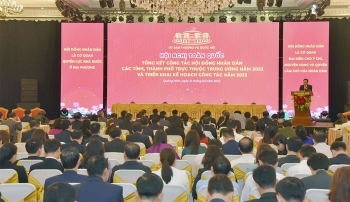 Chủ tịch Quốc hội và Thường trực Ban Bí thư dự Hội nghị toàn quốc tổng kết công tác HĐND