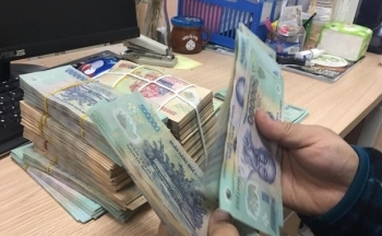 Hàng loạt ngân hàng giảm lãi suất cho vay, kích cầu tín dụng