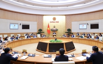 Quyết liệt, nỗ lực, hiệu quả hơn nữa trong xây dựng và hoàn thiện thể chế