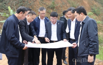 Tháo gỡ vướng mắc giải phóng mặt bằng 2 dự án truyền tải điện tại Lào Cai