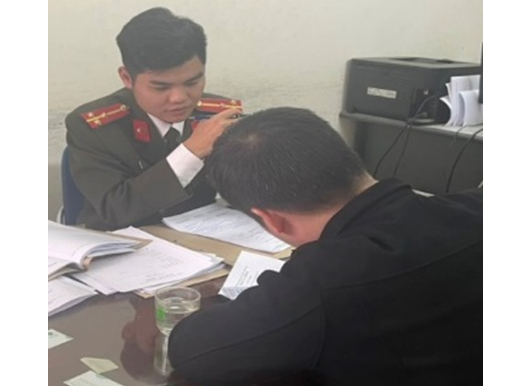 Phạt 7,5 triệu đồng thầy 