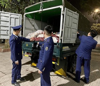 Thái Nguyên: Phát hiện và tiêu hủy gần 4 tấn thực phẩm 