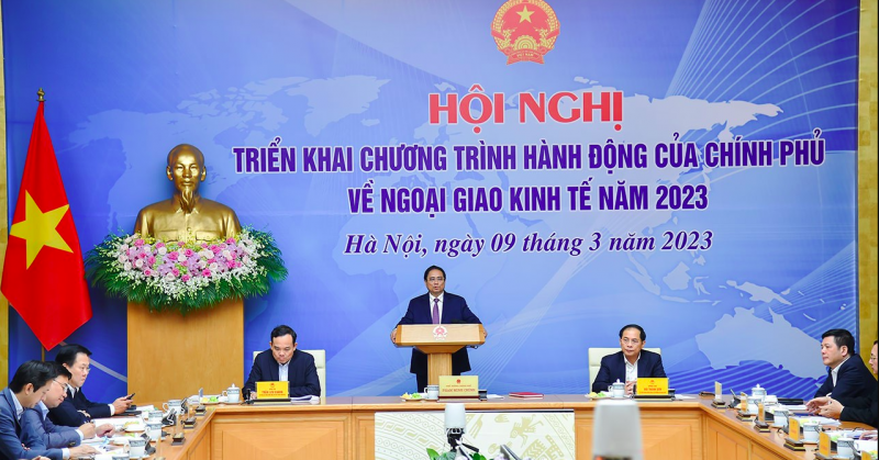 Tranh thủ xu hướng thời đại, đẩy mạnh ngoại giao kinh tế