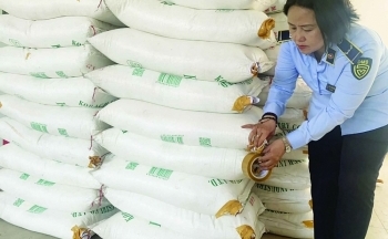 Đường cát lậu vẫn âm ỉ thâm nhập vào thị trường
