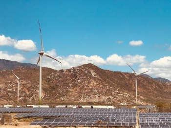 Bộ Công Thương: Yêu cầu có giá điện cho dự án điện gió, điện mặt trời chuyển tiếp trước ngày 31/3