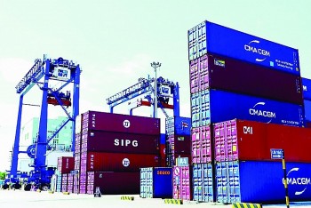 Xuất khẩu đối mặt nhiều khó khăn