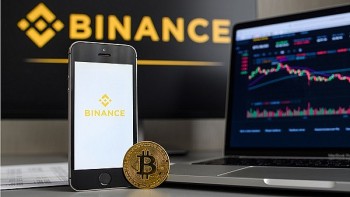 Nhà đầu tư hoang mang khi sàn tiền ảo Binance bị 