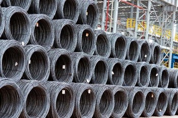 Giá thép hôm nay 13/5: Thép trong nước giảm lần thứ 5 liên tiếp