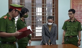 Quảng Trị: Phó giám đốc phòng giao dịch ngân hàng vay tiền dân rồi chiếm đoạt