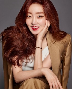 Nữ MC hơn 20 năm kinh nghiệm chửi thề trên sóng truyền hình