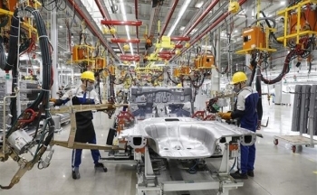 Chưa tiếp tục giảm lệ phí trước bạ đối với ôtô lắp ráp trong nước