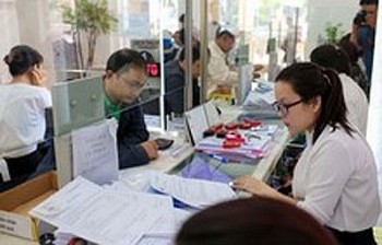 Điều kiện xét nâng lương trước hạn 12 tháng