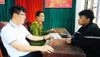 Công an Thừa Thiên Huế cảnh báo tình trạng lừa tiền bằng giả giọng nói, hình ảnh trên mạng