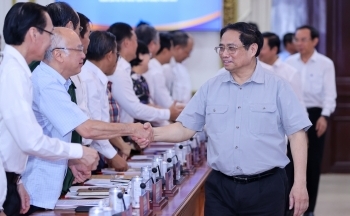Thường trực Chính phủ làm việc với Ban Thường vụ Thành ủy TPHCM