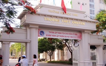 Nghệ An: Nữ sinh trường Chuyên Đại học Vinh tự tử nghi do bị bạo lực học đường