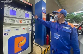 Giá xăng dầu hôm nay 21/4: Xăng giảm từ 485- 606 đồng/lít; giá dầu giảm từ 259- 752 đến đồng/lít