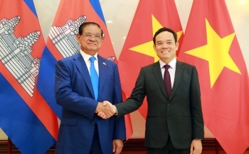 Việt Nam, Campuchia nhất trí thúc đẩy kết nối cửa khẩu với các trung tâm kinh tế lớn