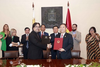 Thoả thuận hợp tác địa phương đầu tiên giữa Uruguay - Việt Nam