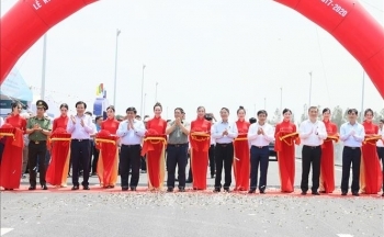 Thủ tướng tuyên bố khánh thành 2 dự án trên tuyến đường bộ cao tốc Bắc - Nam phía Đông