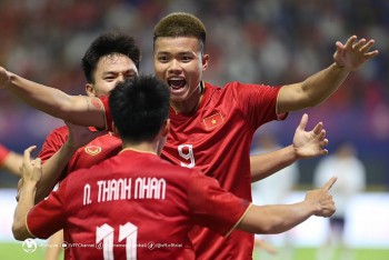 Bảng xếp hạng bóng đá SEA Games 32 hôm nay ngày 1/5: U22 Việt Nam đứng sau U22 Thái Lan