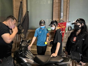 Xử lý nhiều “quái xế” tuổi học sinh gây náo loạn phố cổ