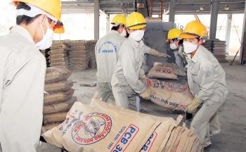 Doanh nghiệp xi măng khốn đốn vì xuất khẩu giảm kỷ lục