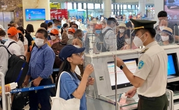 Các cảng hàng không đón gần 37 triệu khách trong 4 tháng qua