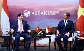 Thủ tướng Phạm Minh Chính gặp Tổng thống Indonesia Joko Widodo