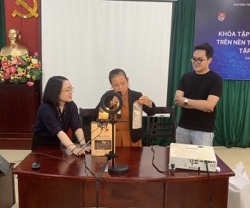 Đắk Nông: 50 đại diện hợp tác xã, doanh nghiệp học livestream bán hàng