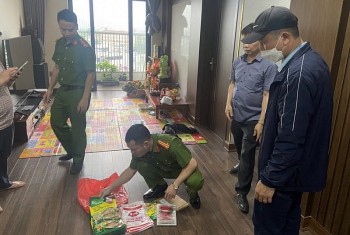 Thanh Hóa: Bắt quả tang 2 vợ chồng sản xuất, buôn bán mì chính và hạt nêm giả