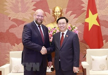 Chủ tịch Quốc hội: Việt Nam luôn coi trọng phát triển quan hệ với Séc