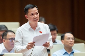 Đại biểu Quốc hội: Lương của sĩ quan chuyên lái xe tăng chưa bằng một nửa lái xe Grab