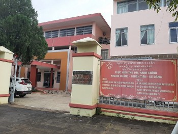 Gia Lai: Khởi tố Phó Chánh văn phòng Sở Nội vụ tại dự án phần mềm 