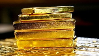 Giá vàng hôm nay 10/6: Trong nước phủ sắc xanh, vàng SJC đạt mốc 67,10 triệu đồng