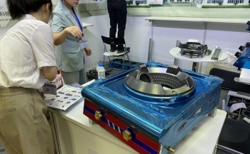 Hàng trăm nhà sản xuất đồ gia dụng Trung Quốc sang TP. Hồ Chí Minh chào hàng