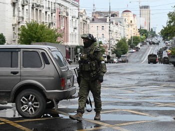 Wagner rút quân khỏi thành phố Rostov na Don; Yevgeny Prigozhin sang Belarus